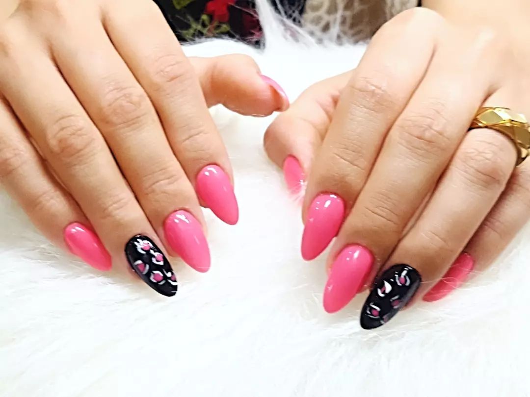 آرایشگاه گژک — نمونه 6