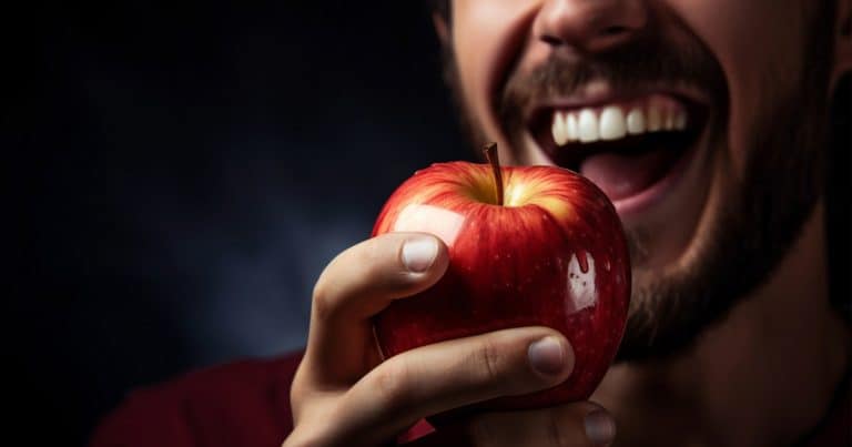 بعد از ایمپلنت چه بخوریم