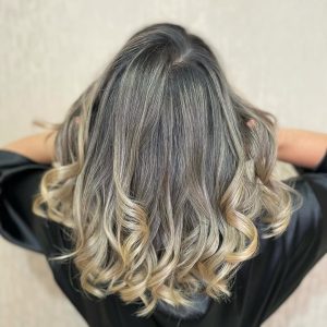 سالن زیبایی یوو — نمونه 3
