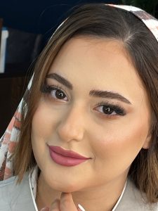 سالن زیبایی ماه شب