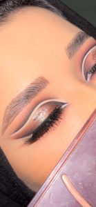 نمونه‌کارها سالن زیبایی لیلی گرایلی، تصویر 1