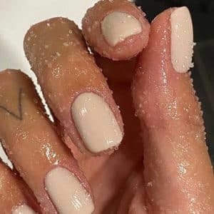سالن و عروس سرای مانوک