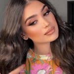 سالن‌های زیبایی ویدا و رزا
