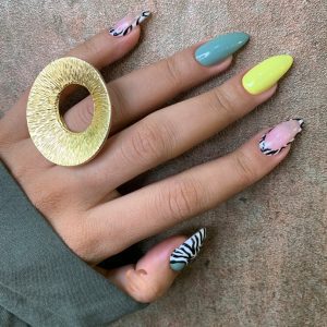 آرایشگاه ساناز سعادتی