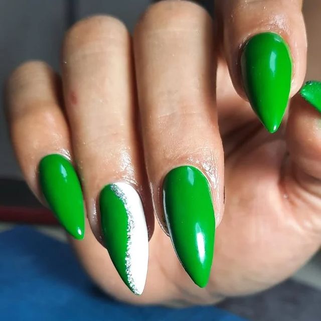 سالن نگار مهرآسا — نمونه 4