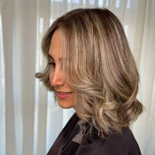 سالن نگار مهرآسا — نمونه 1