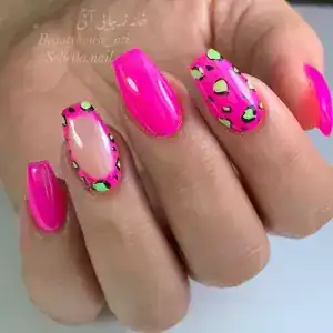 نمونه‌کارها سالن زیبایی آتی، تصویر 1