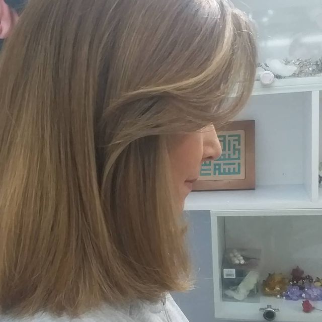 آرایشگاه مدادرنگی، عکس ۱