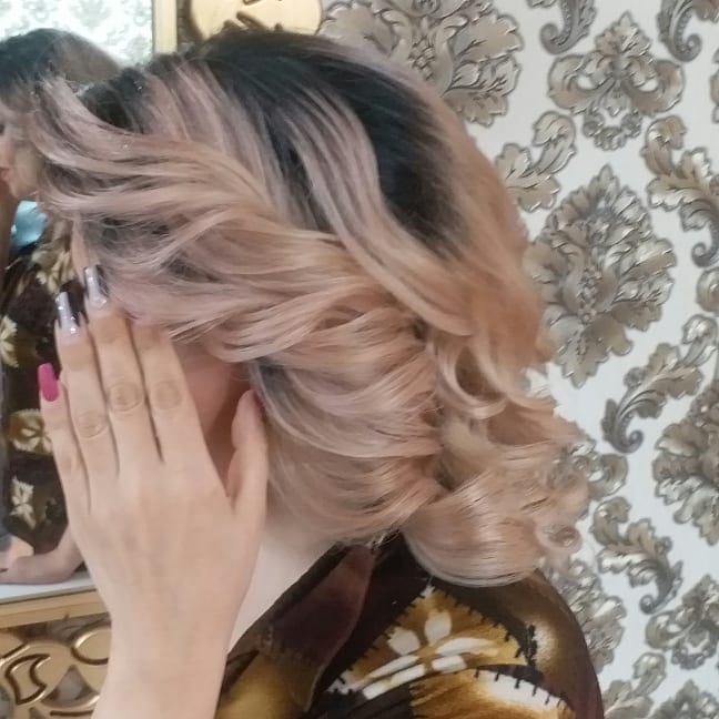 آرایشگاه مدادرنگی، عکس ۴