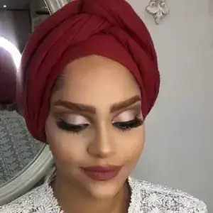 سالن زیبایی خانه سفید — نمونه 1