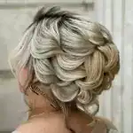 میترا قنبری