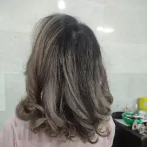 سالن زیبایی نازی
