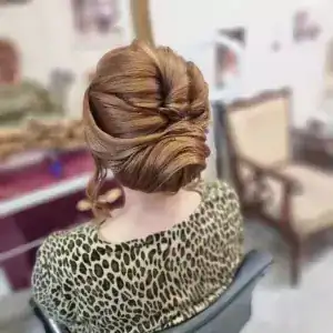 سالن زیبایی سایه مژه — نمونه 1