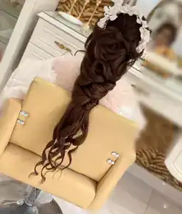 آرایشگاه مهرنازومینا