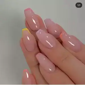 نمونه‌کارها سالن سارا مددی، تصویر 4