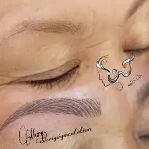 آرایشگاه حنا خانم