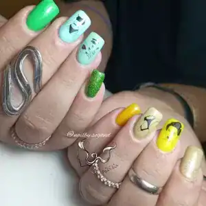 آرایشگاه حنا خانم