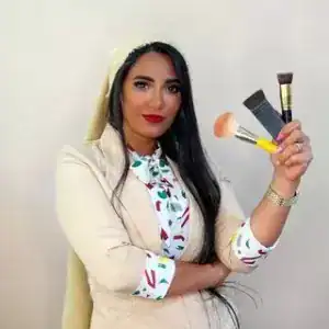 سالن زیبایی عروس بنفش