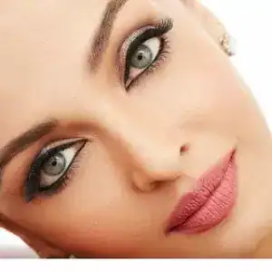 سالن ساینا
