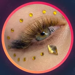 عاطفه حاتم | مژه در نیاوران