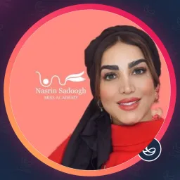 نسرین صدوق | طراحی ناخن در پیروزی